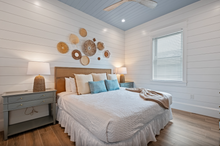 Load image into Gallery viewer, King Suite 1, Anna Maria Island Retreat (April 11-16, 2027)